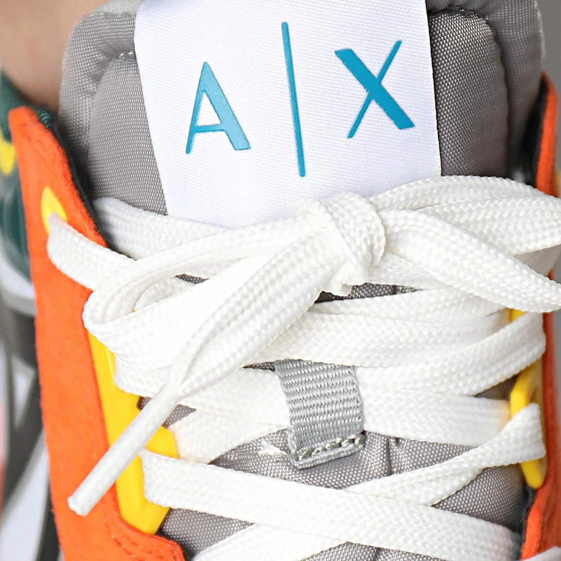 Acheter đ€© Baskets XUX090 XV276 Multicolor de Armani Exchange â â Image 3