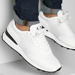 Les meilleures critiques de ⌛ Baskets XUX129 XV549 Optic White de Armani Exchange ❤️
