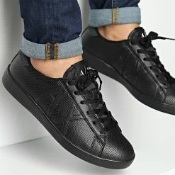 Bon marché 🥰 Baskets XUX016-XCC60 Black Black de Armani Exchange 🎁