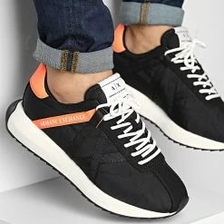 Nouveau 💯 Baskets XUX150 XV608 Black Orange de Armani Exchange 🔥